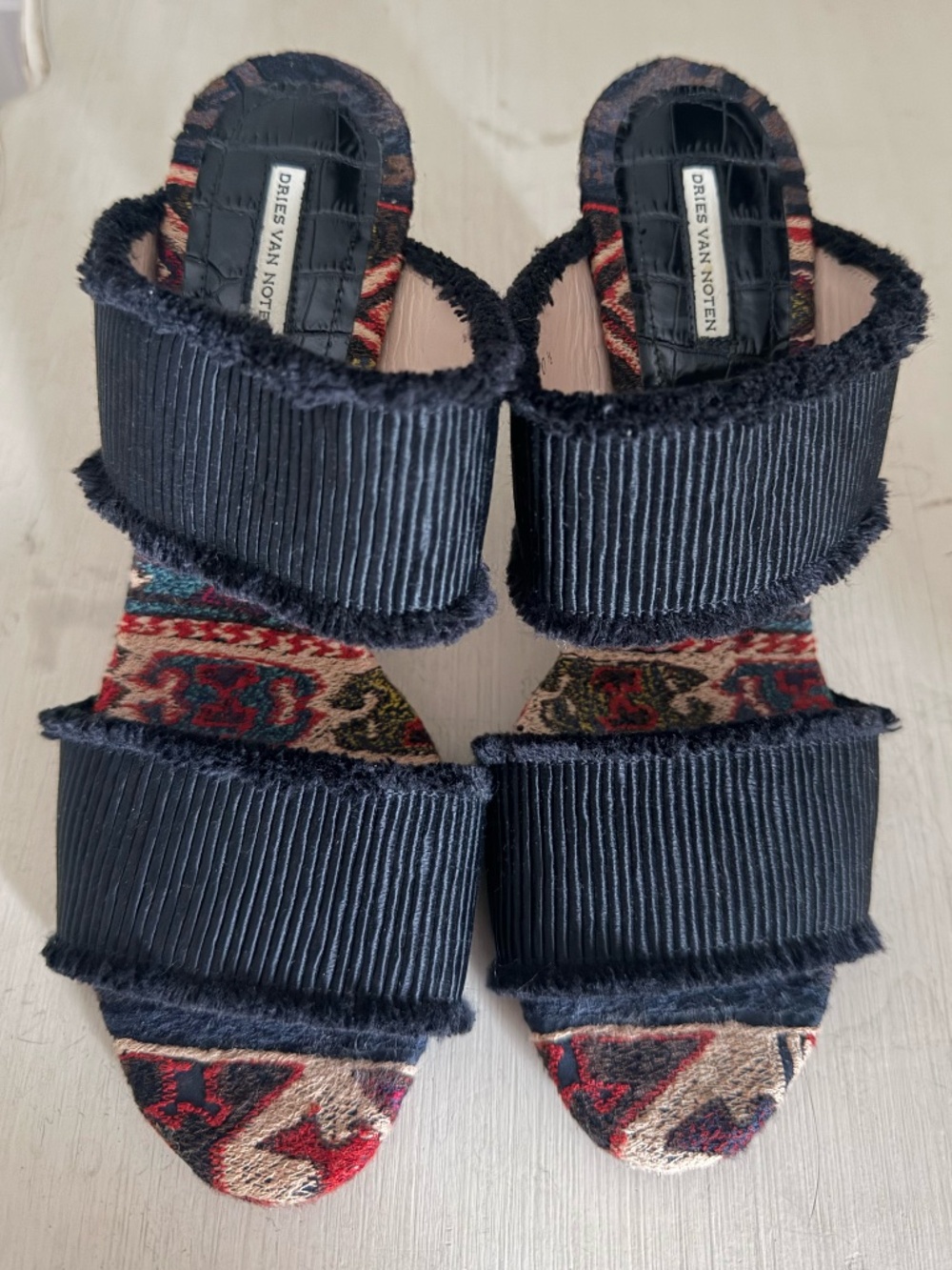 Archival DRIES VAN NOTEN Tapestry Mules Red Lacquered Heel Fringed Slide 40.5